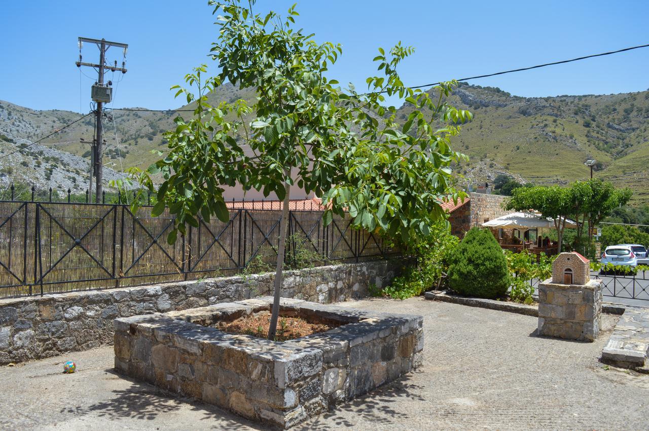 Villa Epavlis Iosif à Chora Sfakion Extérieur photo